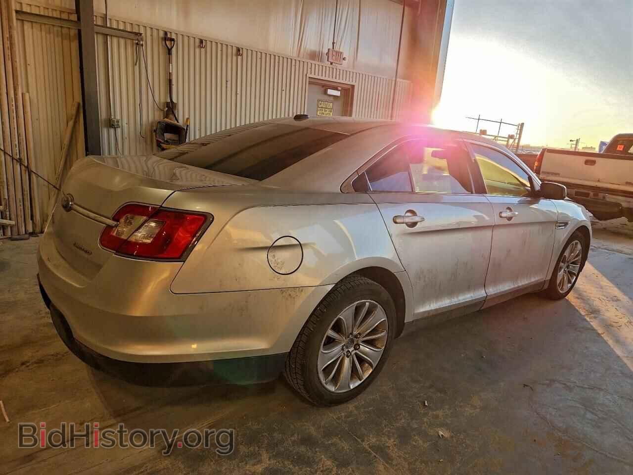2010 FORD TAURUS - VIN: 1FAHP2FW8AG123551 - Фото 3