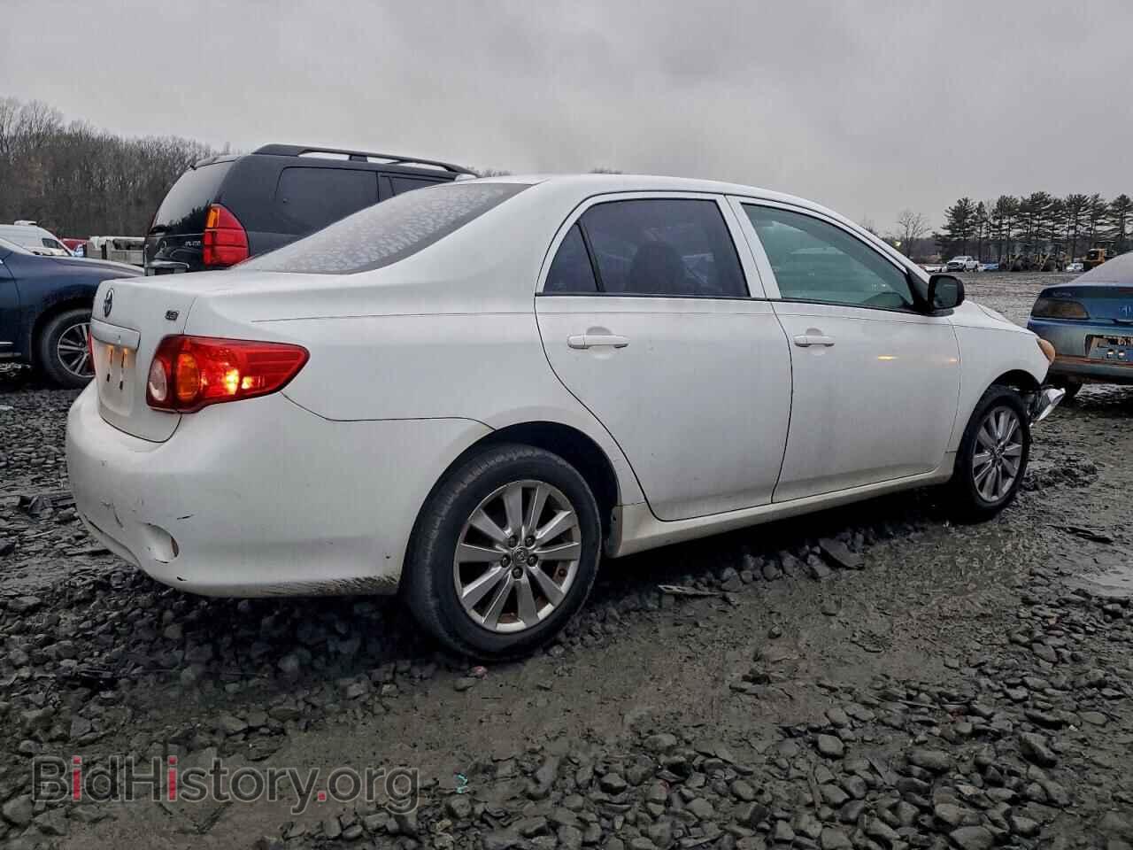 2010 TOYOTA COROLLA - VIN: 2T1BU4EE3AC276480 - Фото 3