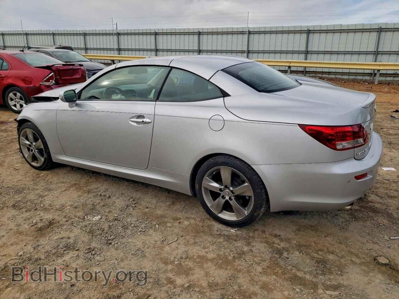 2010 LEXUS IS - VIN: JTHFF2C23A2510820 - Фото 2