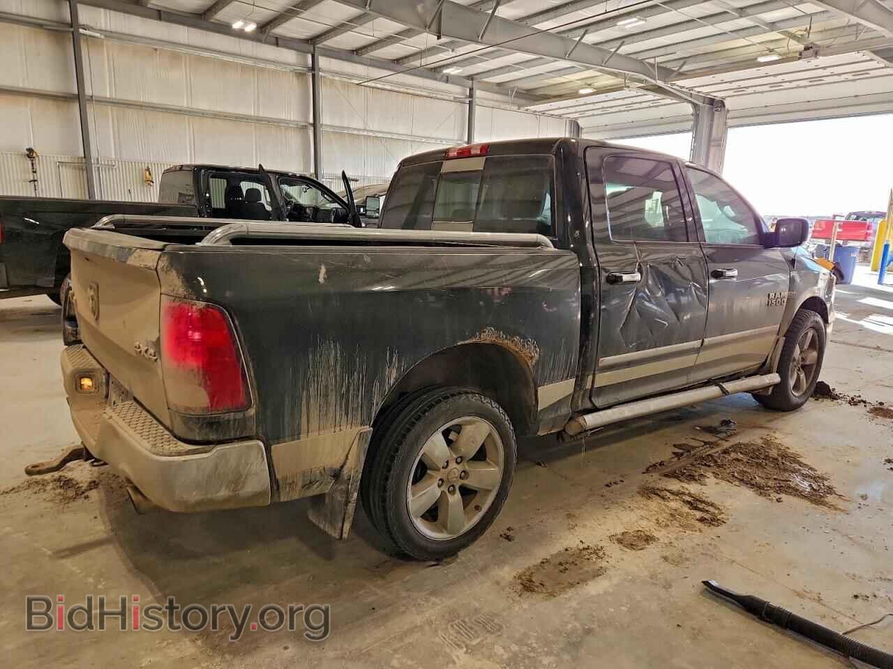 2015 RAM 1500 - VIN: 3C6RR7LT6FG559852 - Фото 3
