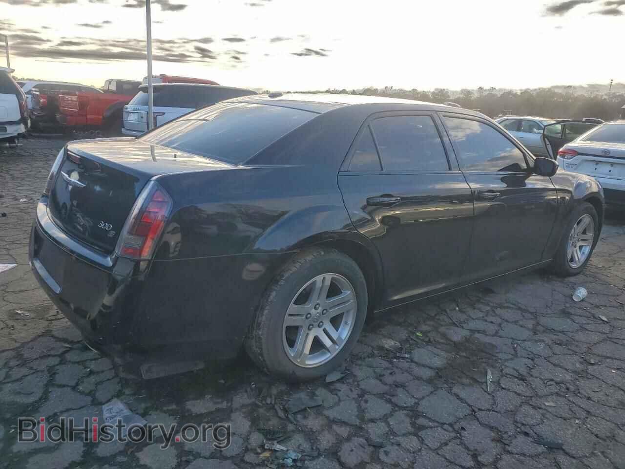 2014 CHRYSLER 300 - VIN: 2C3CCABG9EH377728 - Фото 3