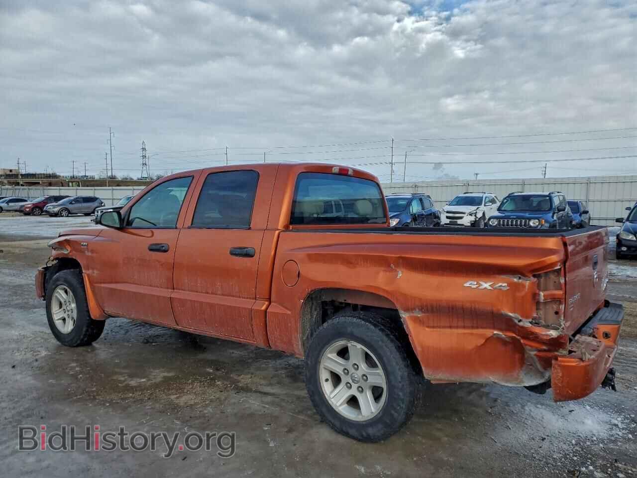 2010 DODGE DAKOTA - VIN: 1D7CW3GP7AS172229 - Фото 2