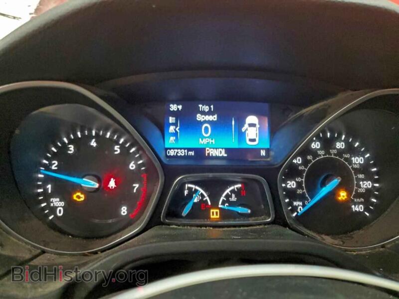 2017 Ford FOCUS (VIN 1FADP3F27HL229329) — фото 9 из 15