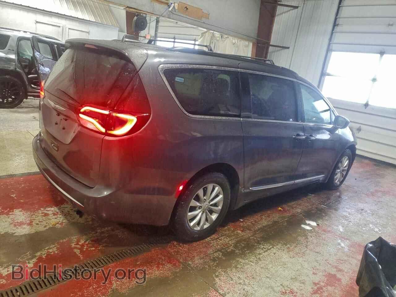 2017 CHRYSLER PACIFICA - VIN: 2C4RC1BG1HR590824 - Фото 3