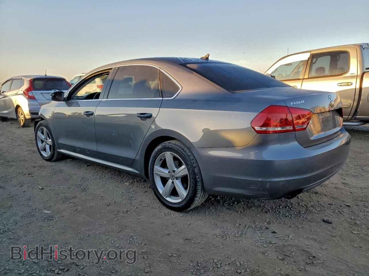 2015 VOLKSWAGEN PASSAT - VIN: 1VWAT7A38FC116208 - Фото 2