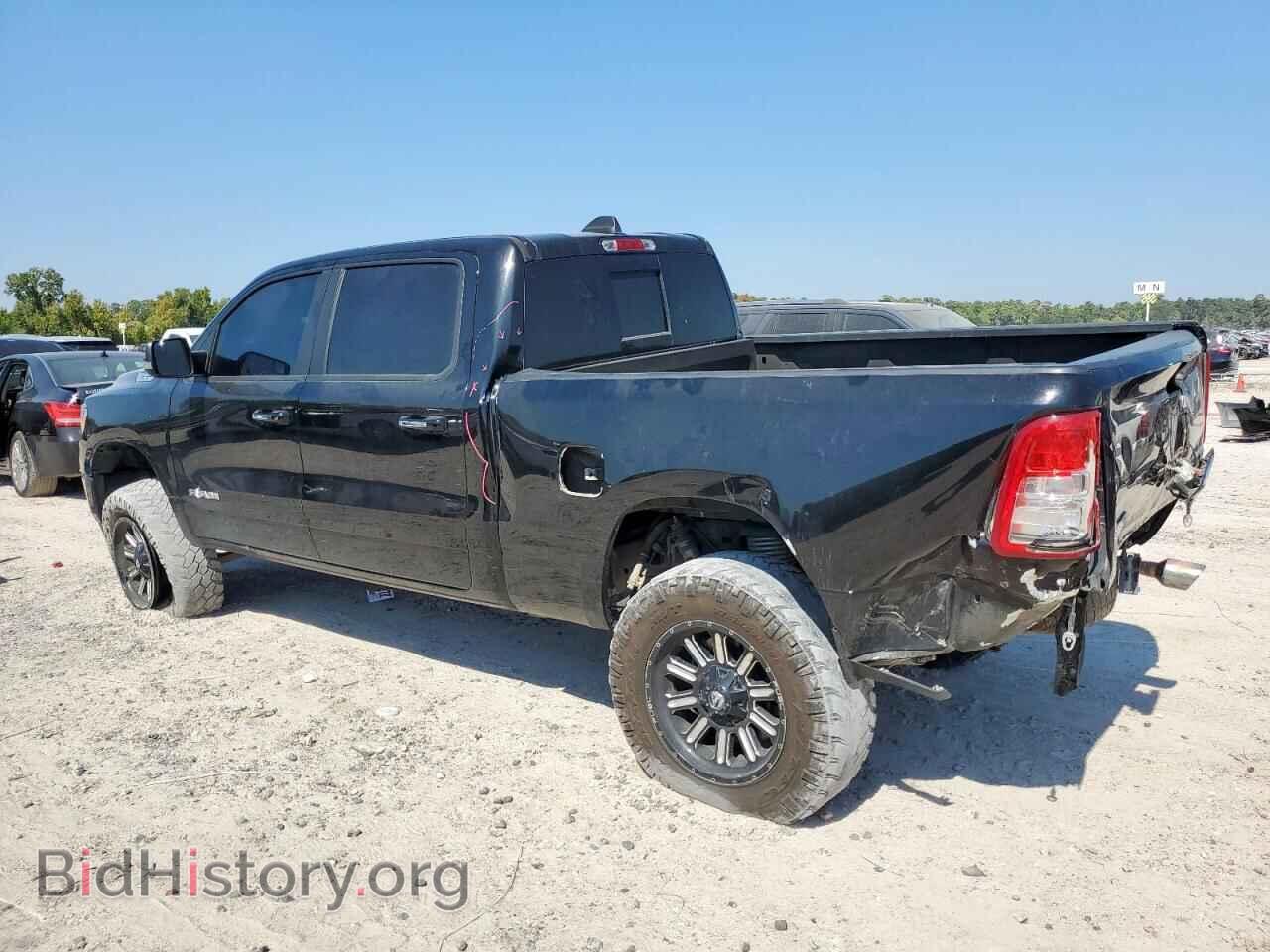 2020 RAM 1500 - VIN: 1C6SRFMTXLN342902 - Фото 2