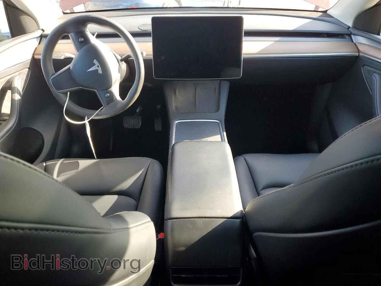 2024 TESLA MODEL Y - VIN: 7SAYGDEE3RF195782 - Photo 8