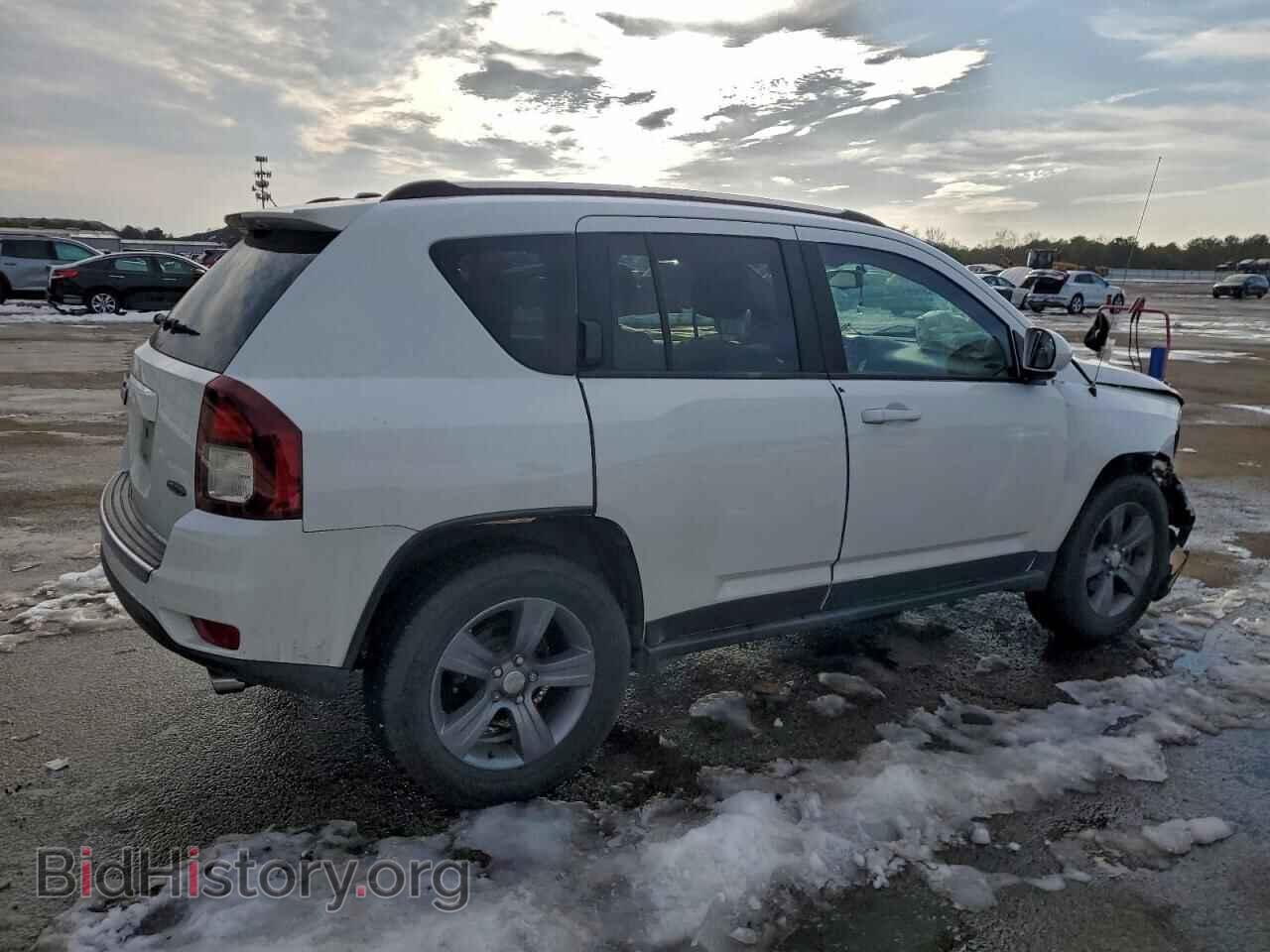 2016 JEEP COMPASS - VIN: 1C4NJDEB8GD795628 - Фото 3