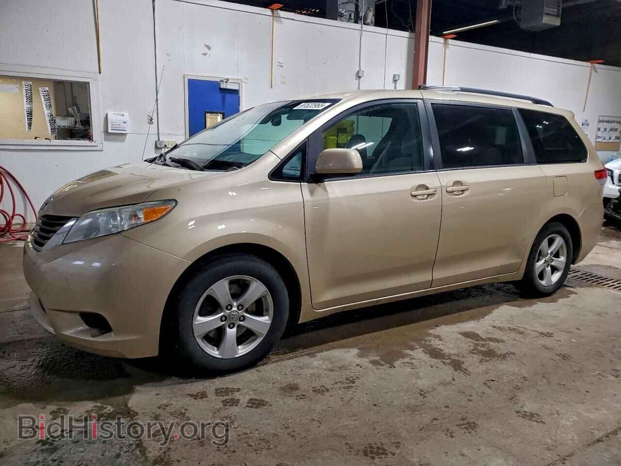 Photo 5TDKK3DC4BS134888 - TOYOTA All Models 2011