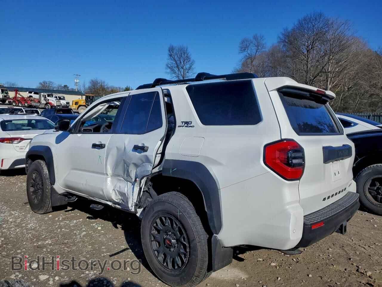 2025 TOYOTA 4RUNNER - VIN: JTEVB5BR6S5006086 - Фото 2