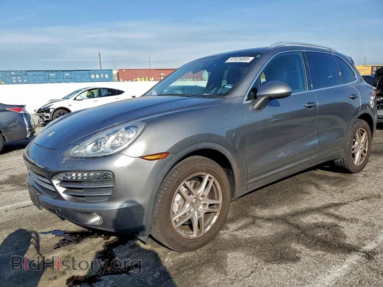 Photo WP1AA2A22CLA01343 - PORSCHE CAYENNE 2012