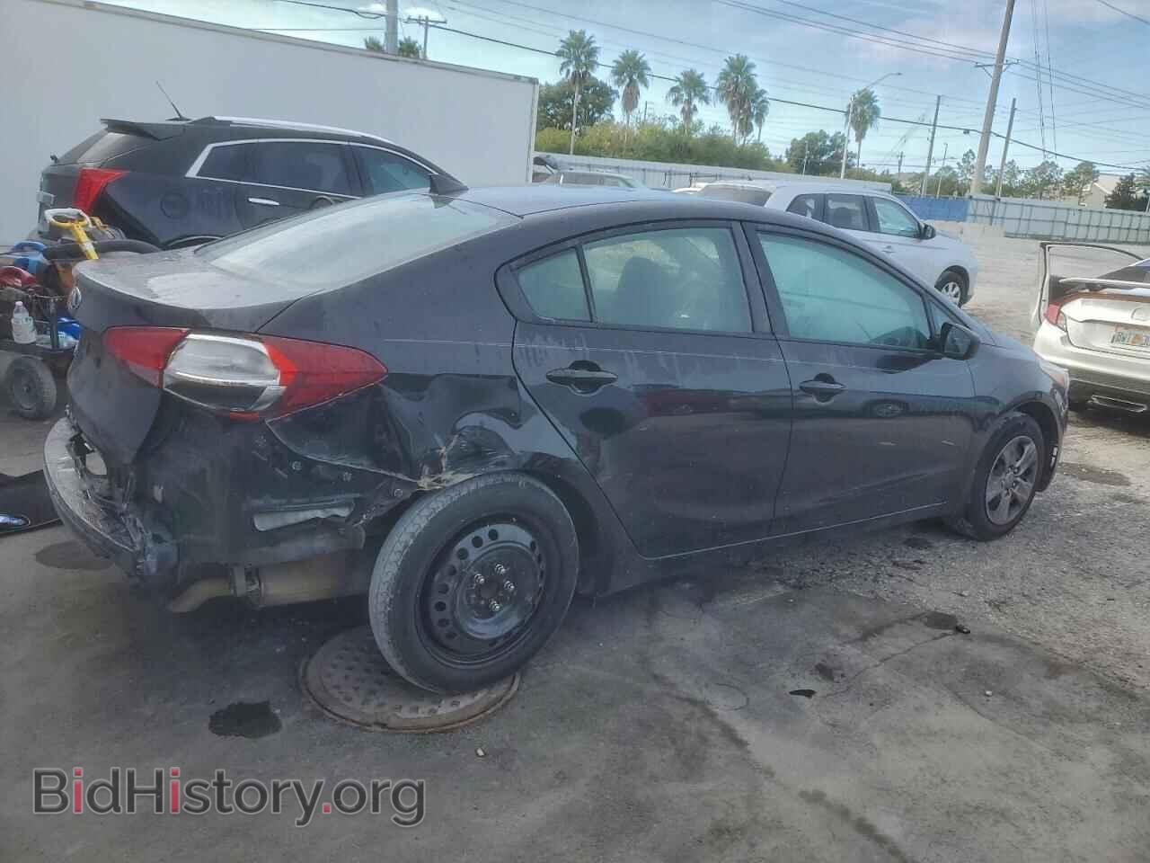 2017 KIA FORTE - VIN: 3KPFK4A70HE134016 - Photo 3