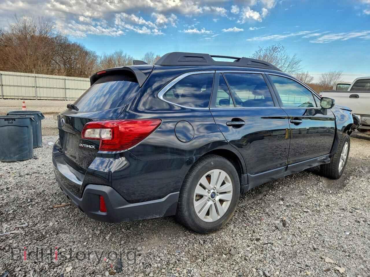 2018 SUBARU OUTBACK - VIN: 4S4BSAFC4J3395449 - Фото 3
