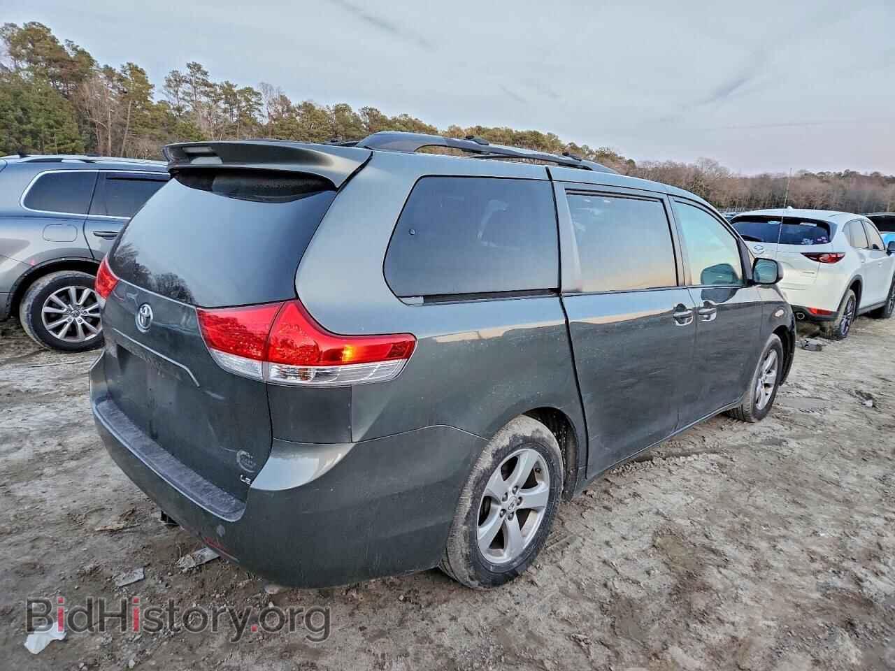 2011 TOYOTA All Models - VIN: 5TDKK3DC5BS078024 - Фото 3
