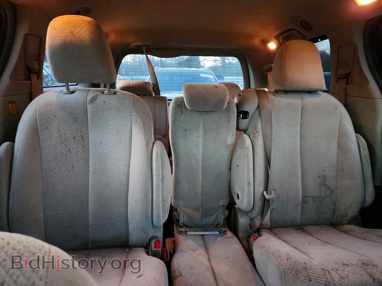 2011 TOYOTA All Models - VIN: 5TDKK3DC5BS078024 - Фото 10