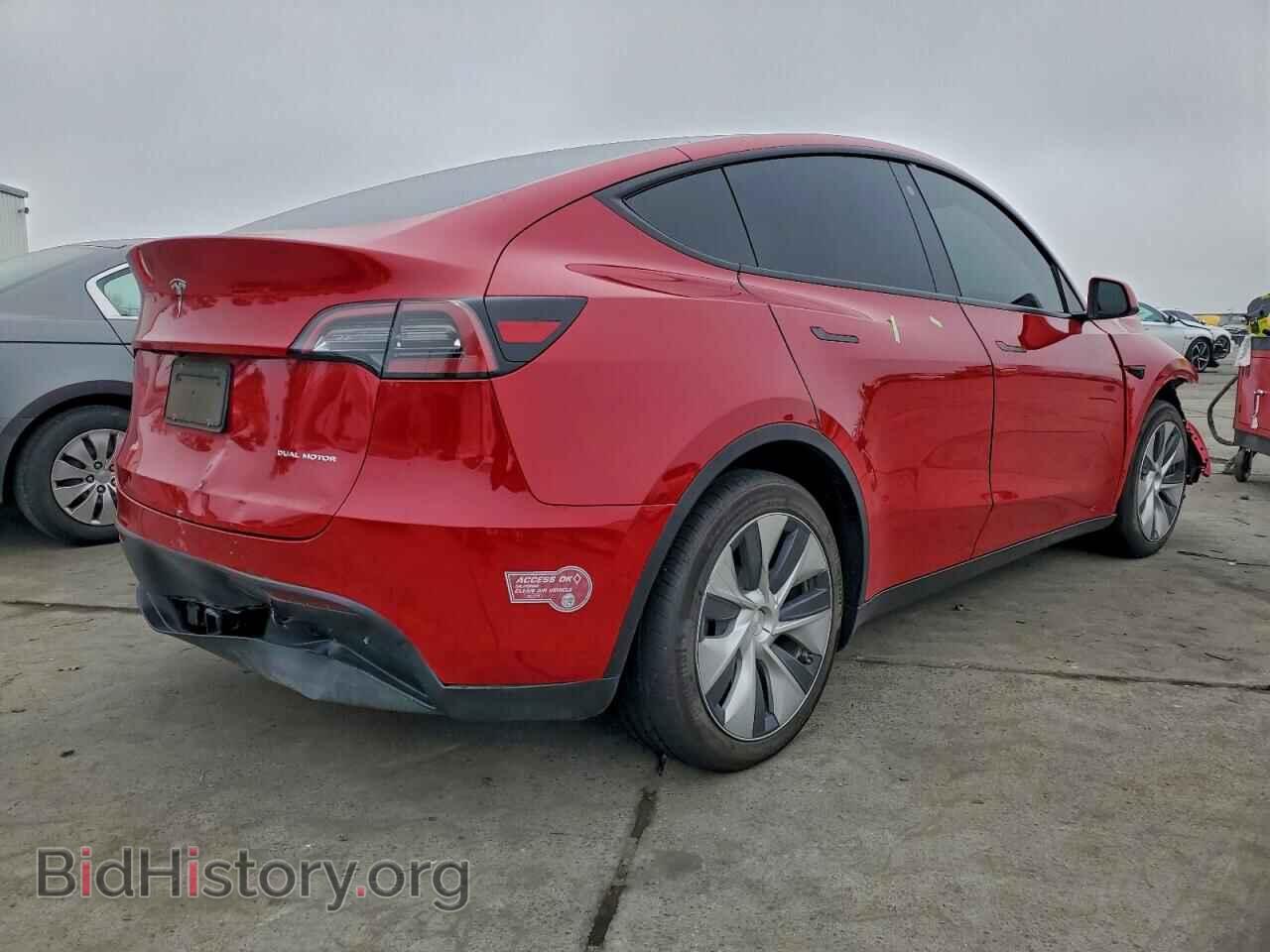 2022 TESLA MODEL Y - VIN: 7SAYGAEE2NF491921 - Фото 3