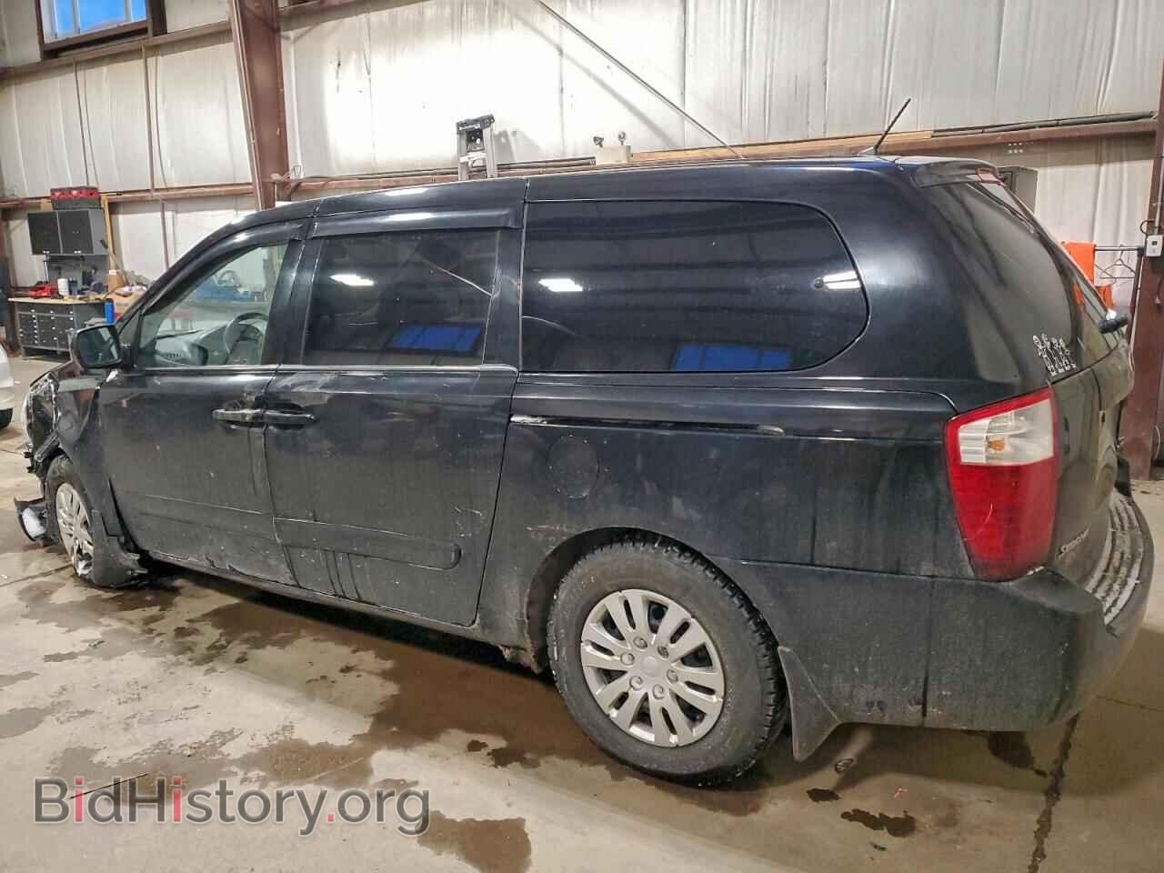 2009 KIA All Models - VIN: KNDMB233896305057 - Фото 2