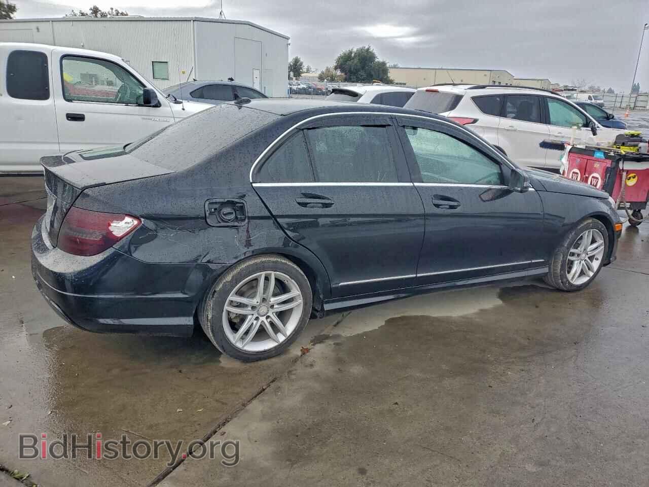 2014 MERCEDES-BENZ C-CLASS - VIN: WDDGF4HB3EA966988 - Фото 3