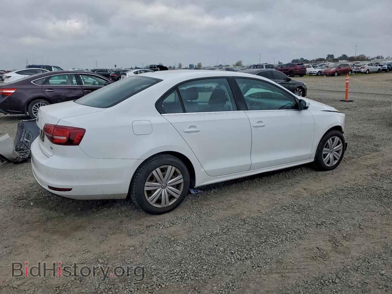 2017 VOLKSWAGEN JETTA - VIN: 3VW2B7AJ6HM217500 - Фото 3