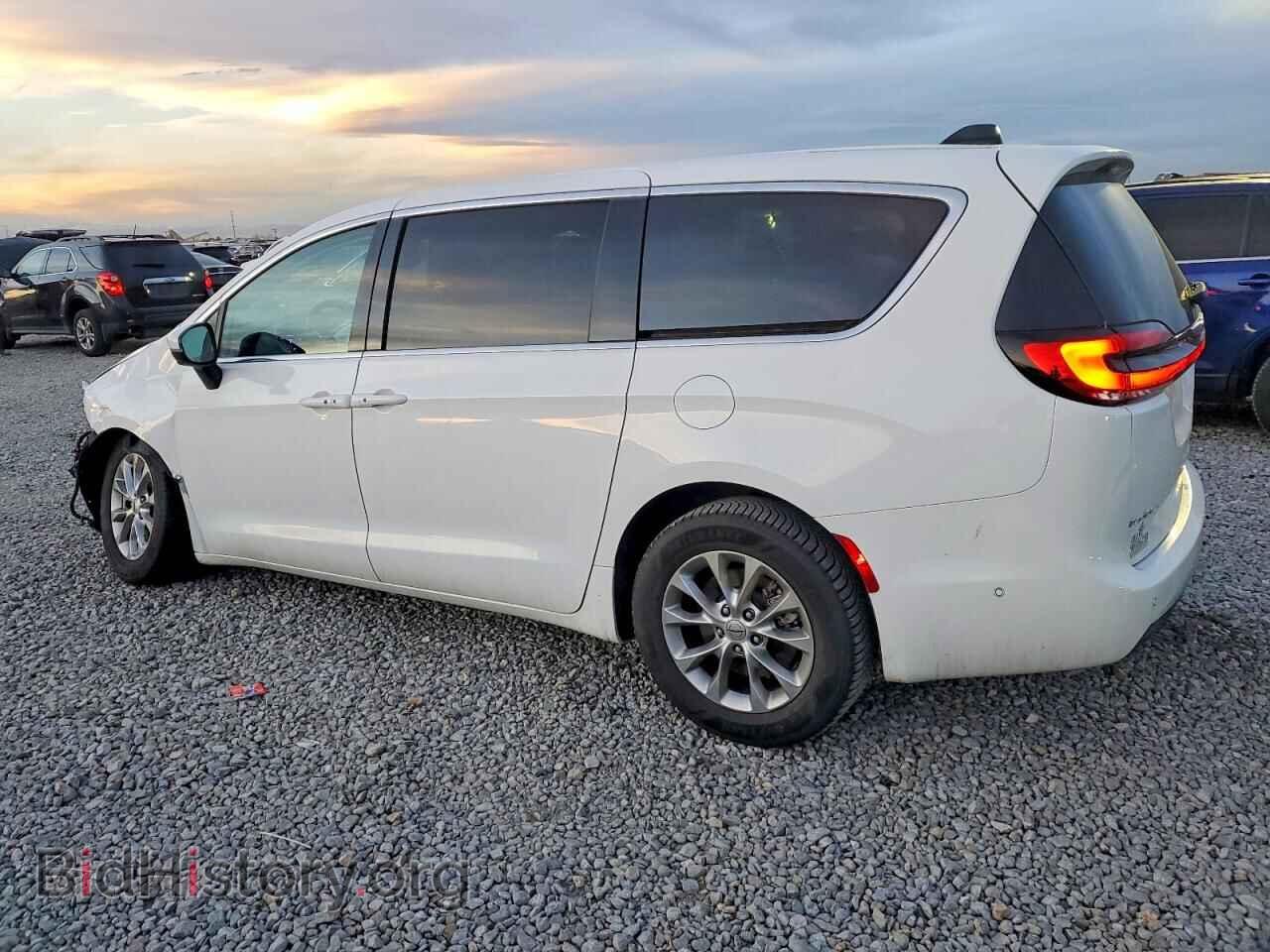 2023 CHRYSLER PACIFICA - VIN: 2C4RC3BG5PR609773 - Фото 2