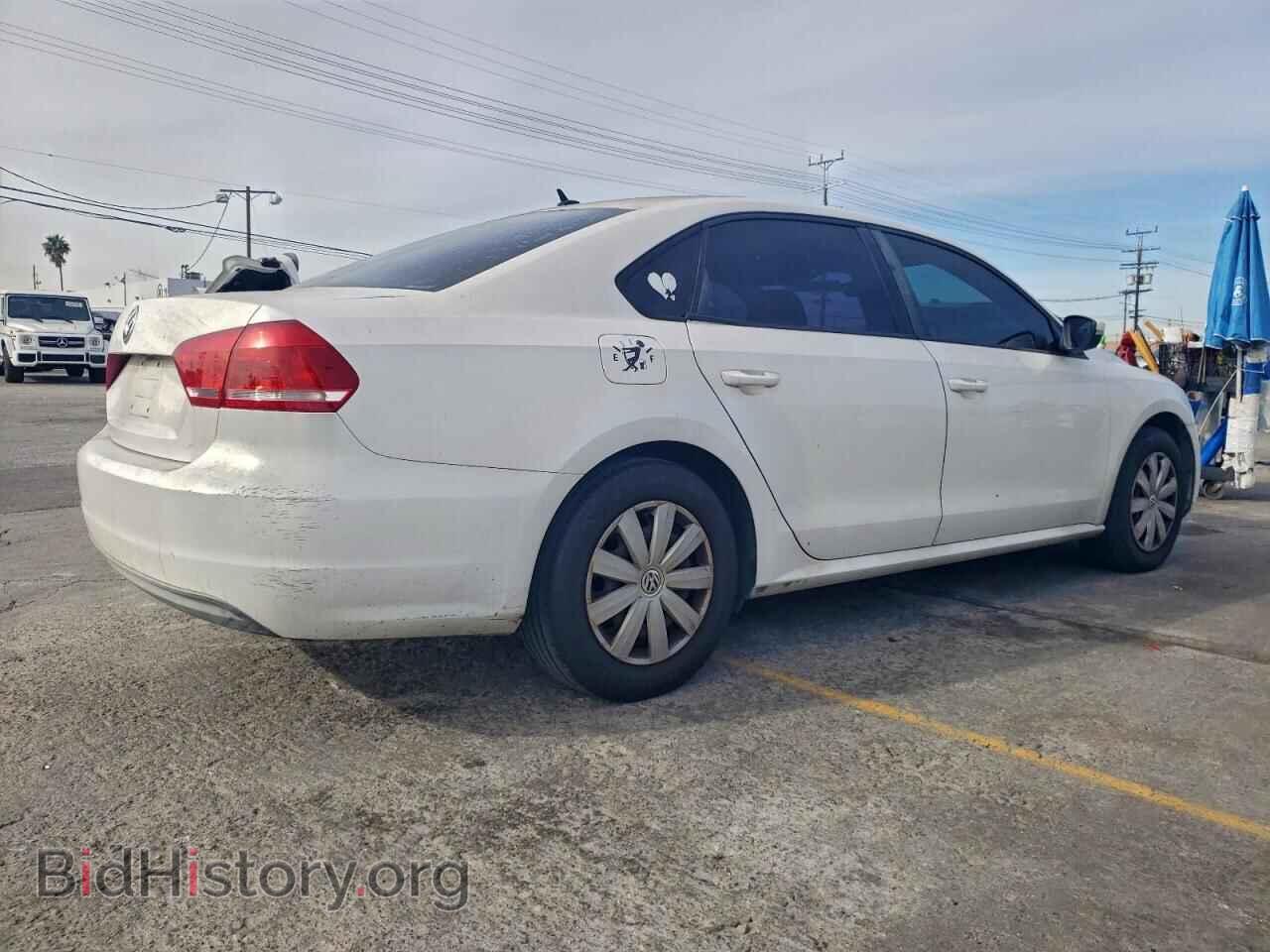 2013 VOLKSWAGEN PASSAT - VIN: 1VWAP7A35DC051173 - Фото 3