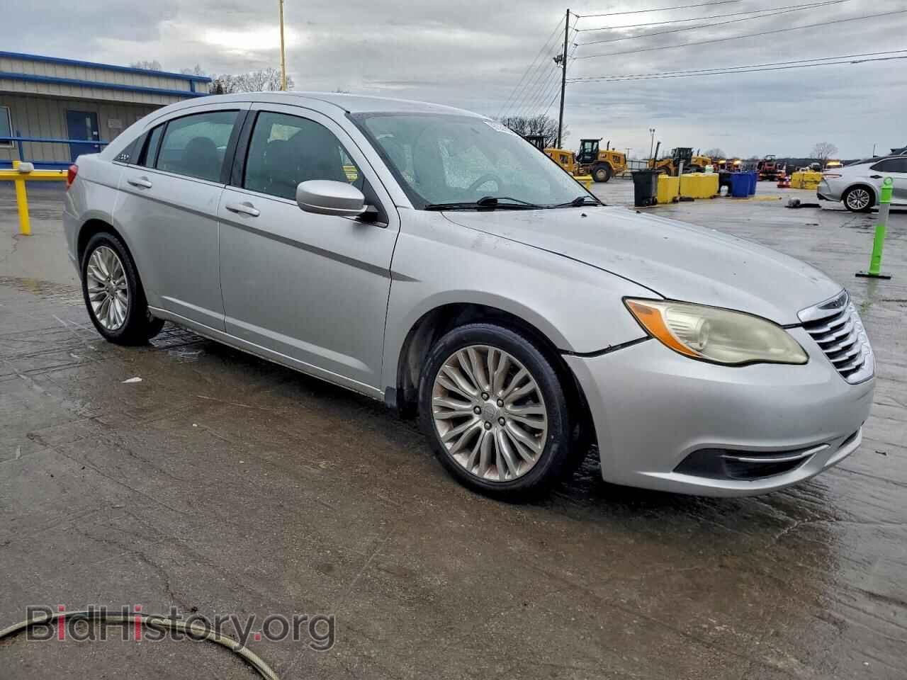 2012 CHRYSLER 200 - VIN: 1C3CCBAB3CN257083 - Photo 4