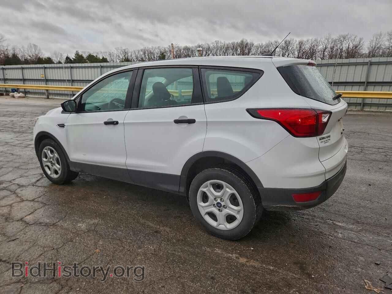 2019 FORD ESCAPE - VIN: 1FMCU0F70KUC03841 - Фото 2
