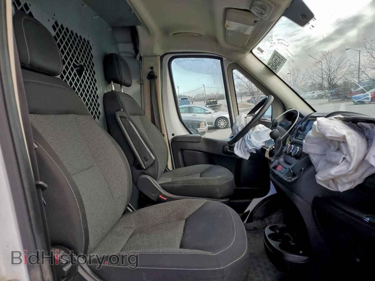 2017 RAM All Models - VIN: 3C6TRVBGXHE538290 - Фото 11