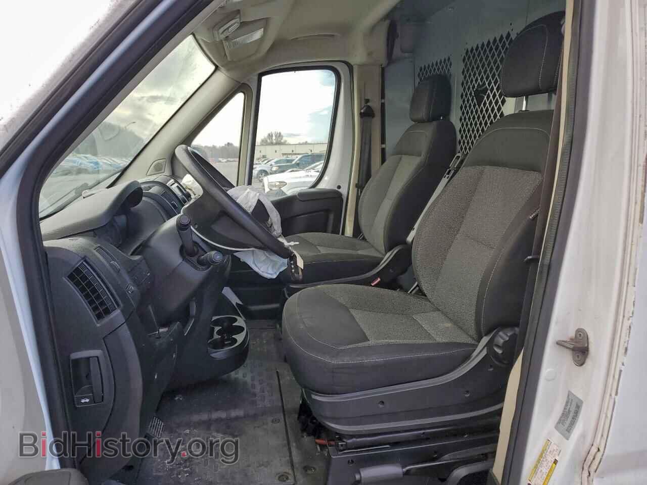2017 RAM All Models - VIN: 3C6TRVBGXHE538290 - Фото 7