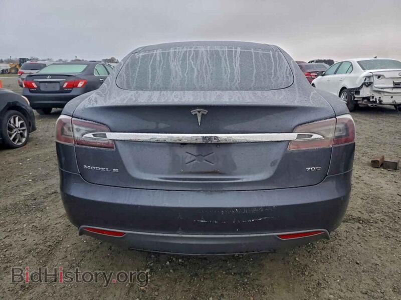 2016 Tesla MODEL S (VIN 5YJSA1E28GF133820) — фото 6 из 14