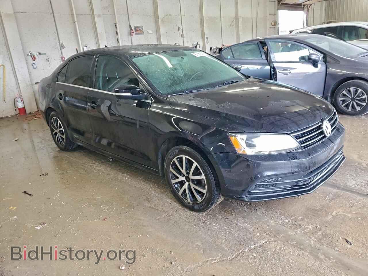 2017 VOLKSWAGEN JETTA - VIN: 3VWDB7AJ8HM219290 - Фото 4