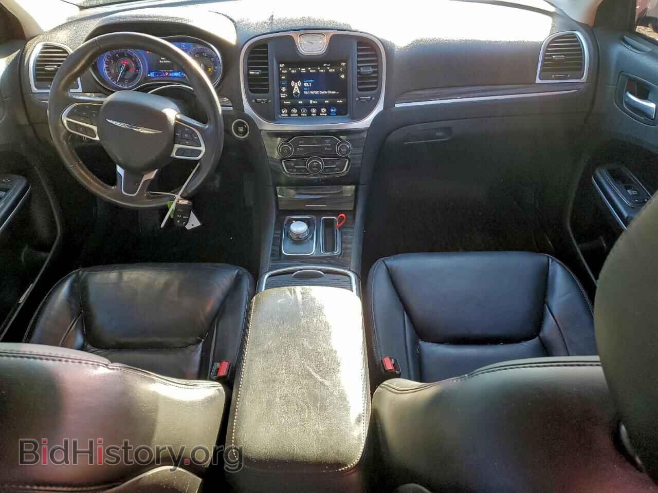 2021 CHRYSLER 300 - VIN: 2C3CCAAG3MH650405 - Фото 8