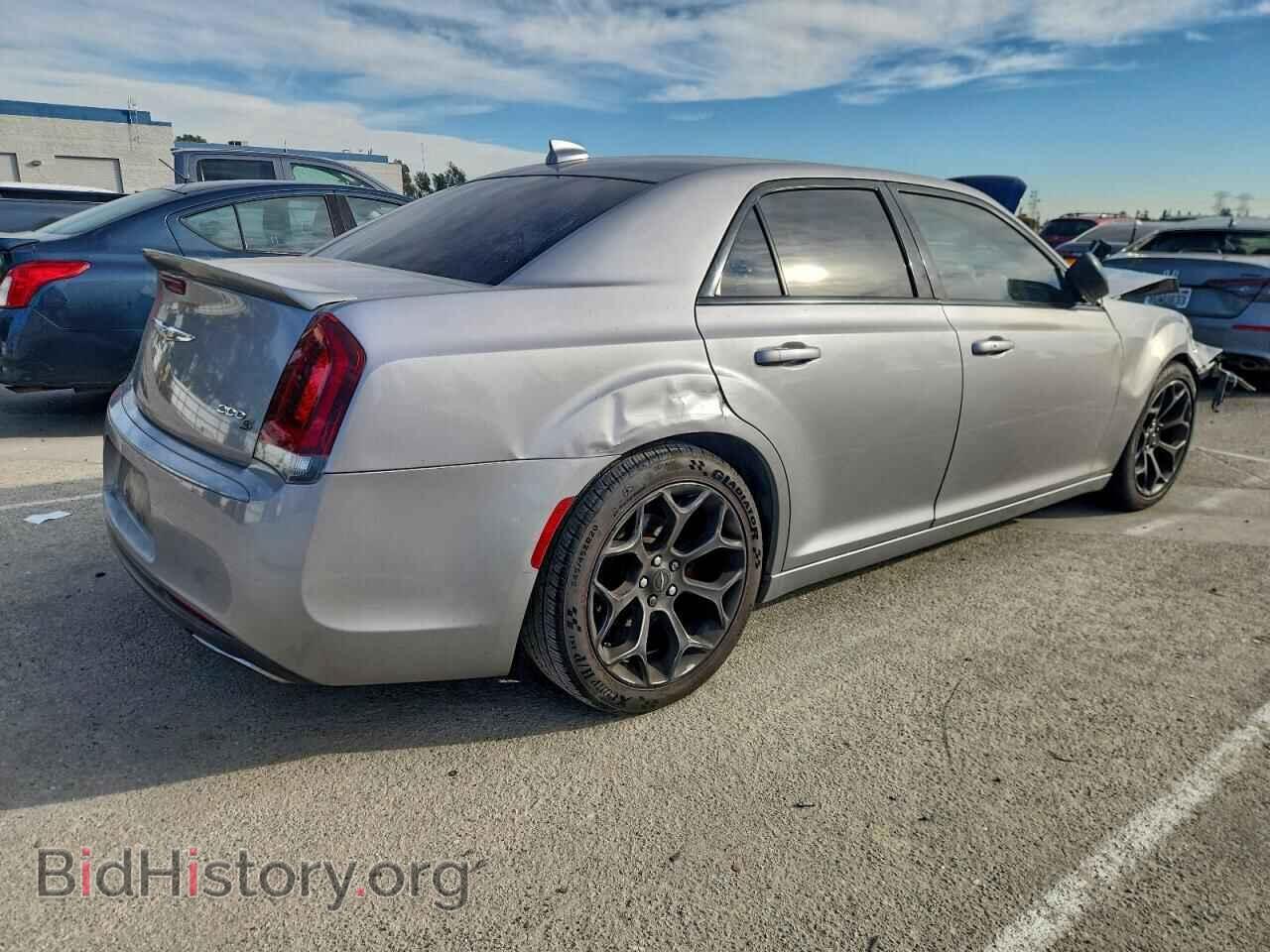 2016 CHRYSLER 300 - VIN: 2C3CCABG6GH229894 - Фото 3