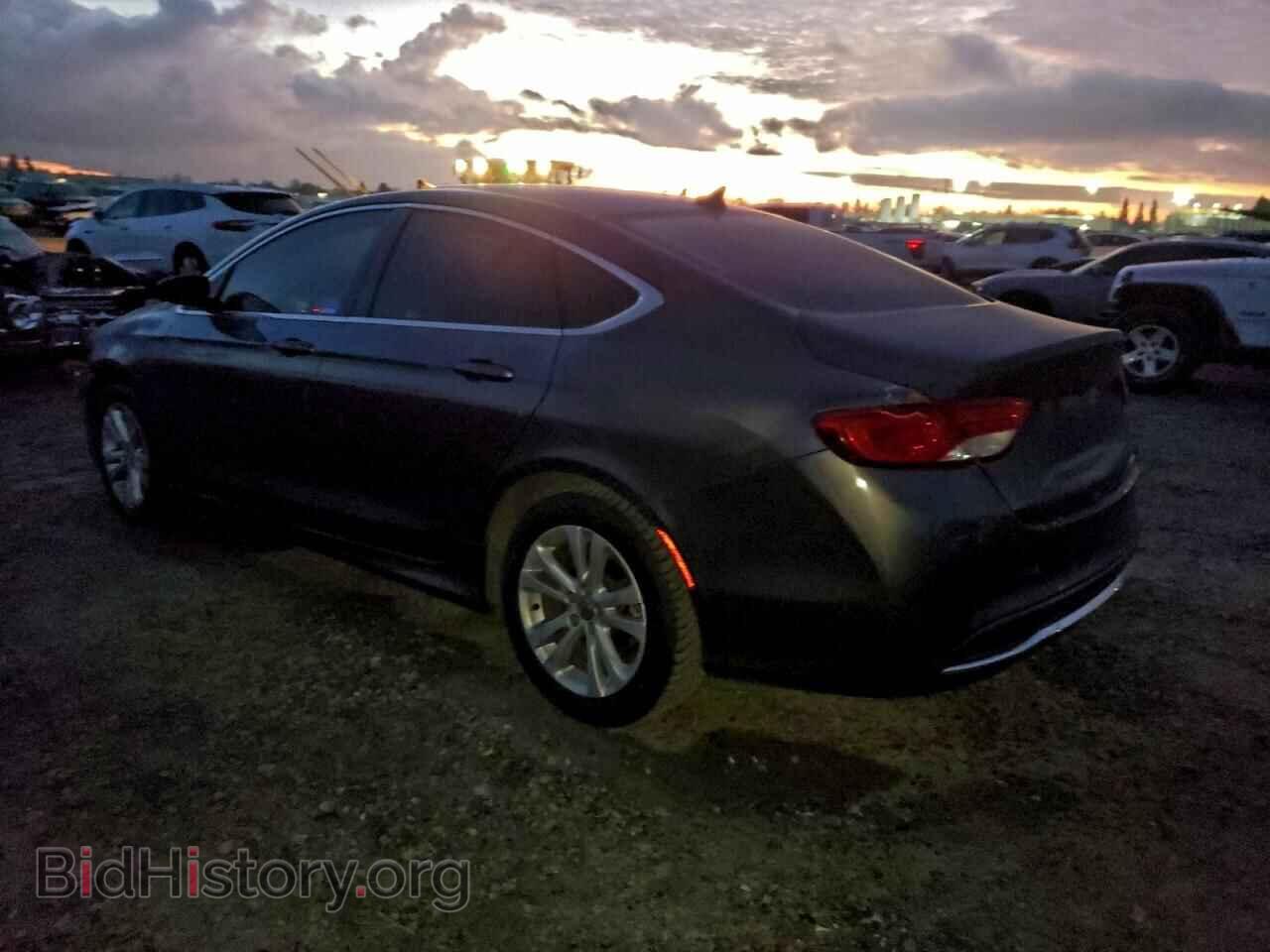 2016 CHRYSLER 200 - VIN: 1C3CCCAB2GN111995 - Фото 2