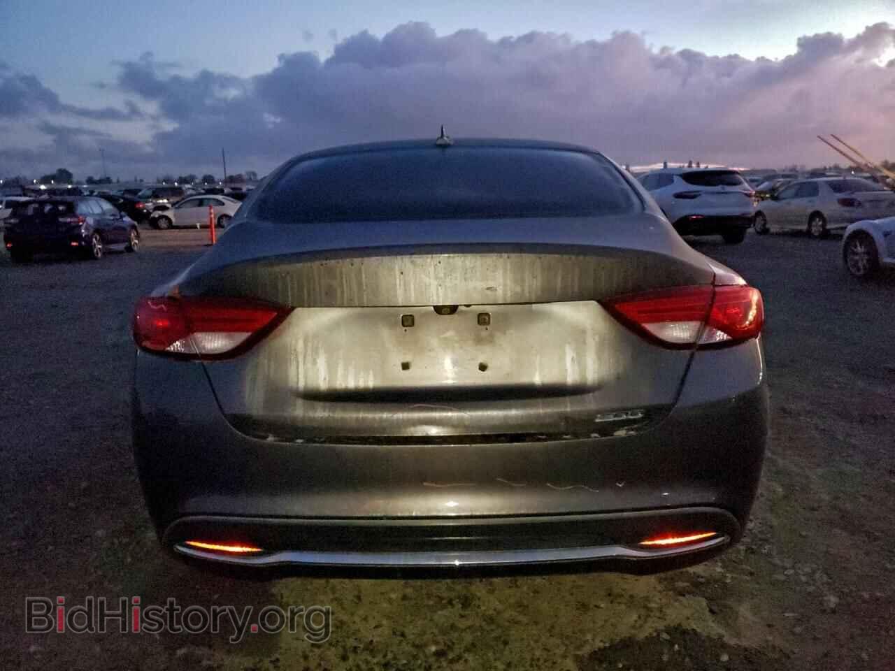 2016 CHRYSLER 200 - VIN: 1C3CCCAB2GN111995 - Фото 6
