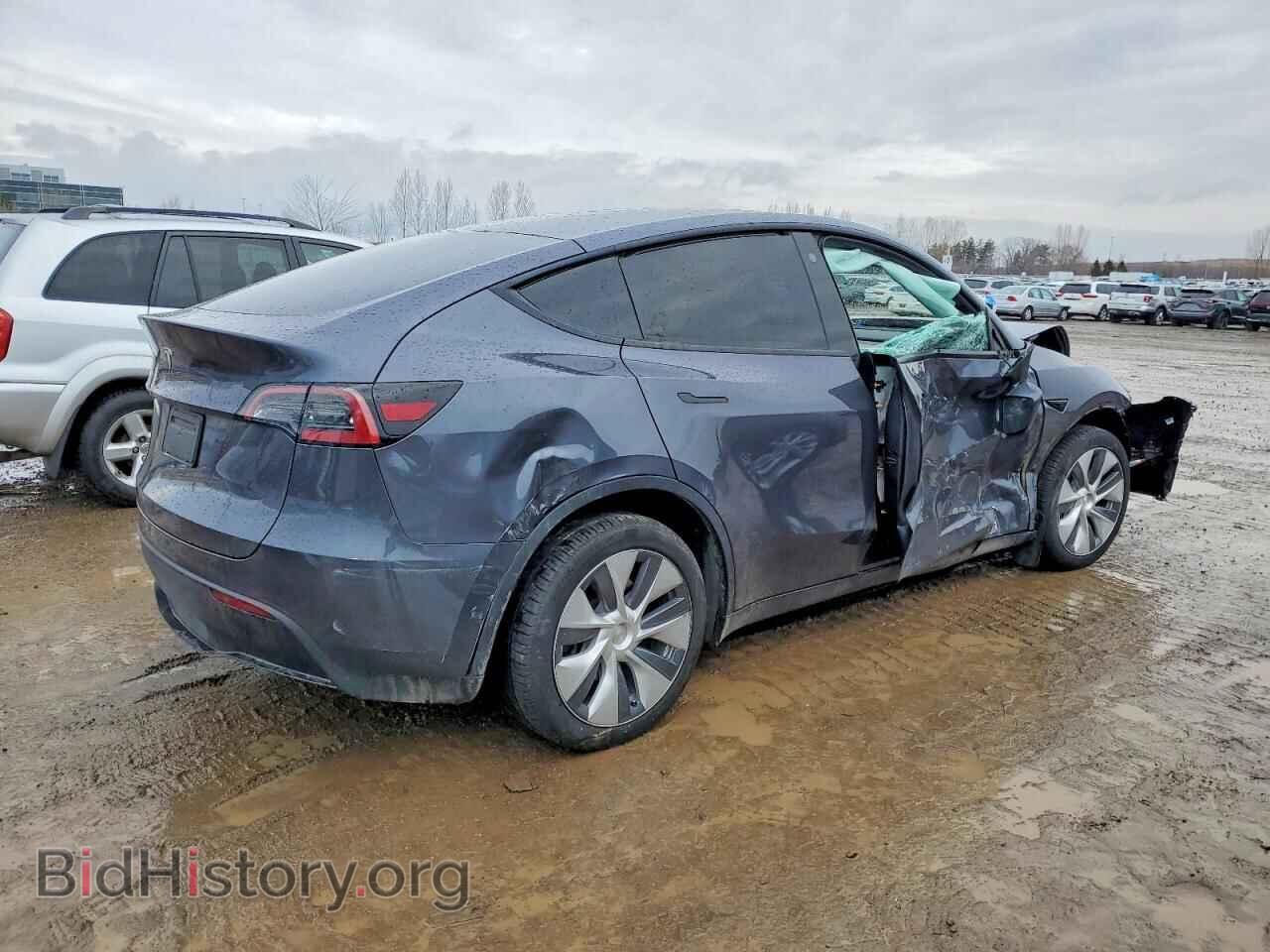 2023 TESLA MODEL Y - VIN: LRWYGDFD7PC938891 - Photo 3