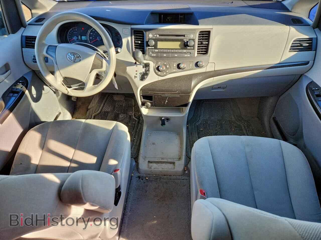 2011 TOYOTA All Models - VIN: 5TDZK3DC9BS020626 - Photo 8