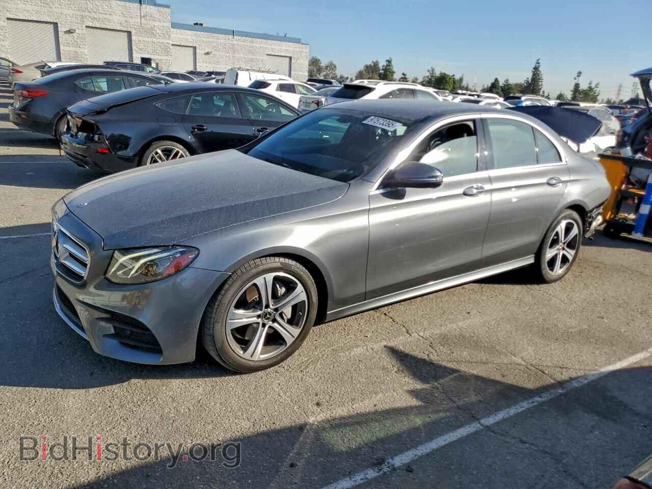 Фотография W1KZF8DB2LA763352 - MERCEDES-BENZ E-CLASS 2020