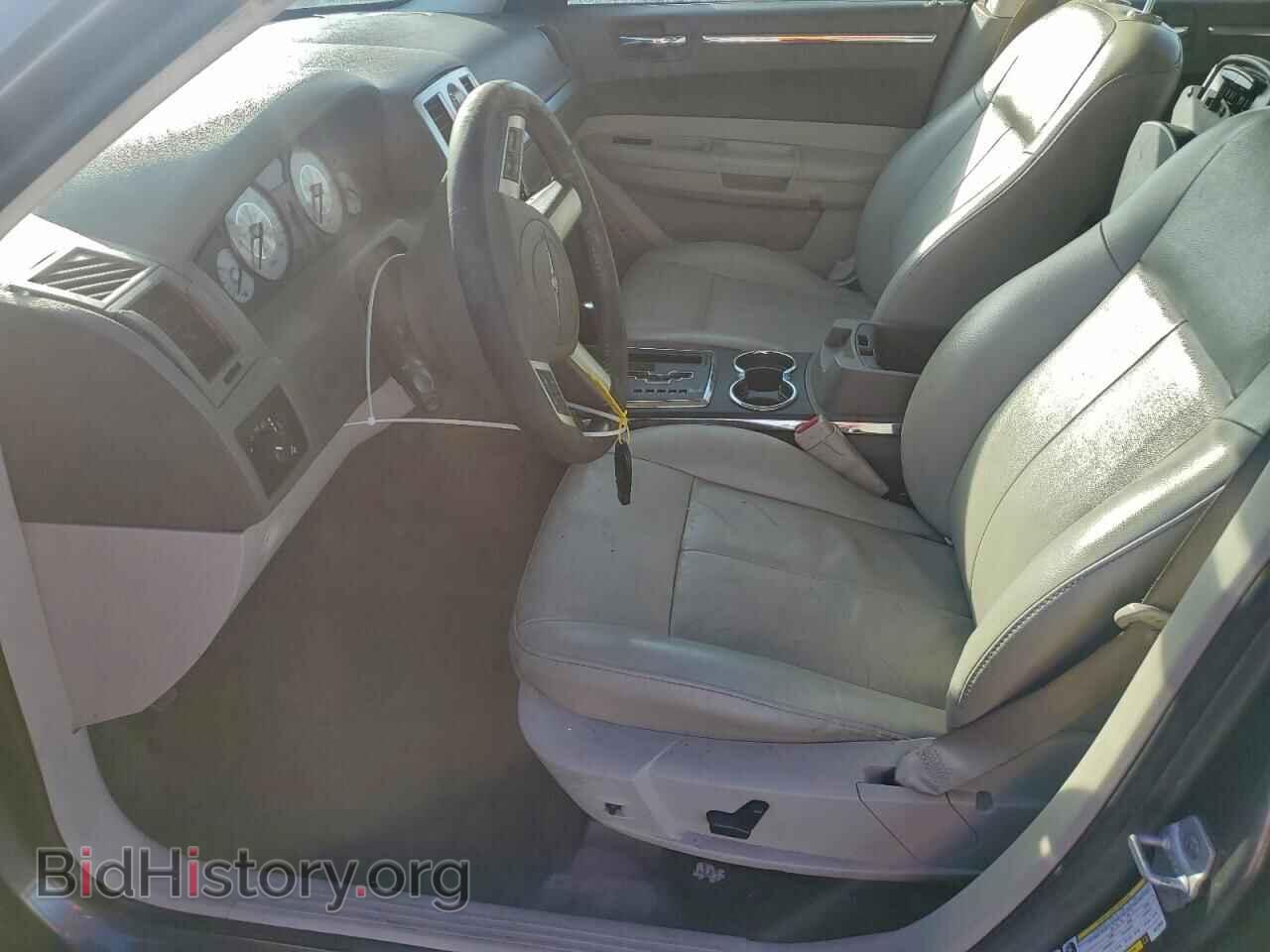 2010 CHRYSLER 300 - VIN: 2C3CA5CV9AH279903 - Фото 7