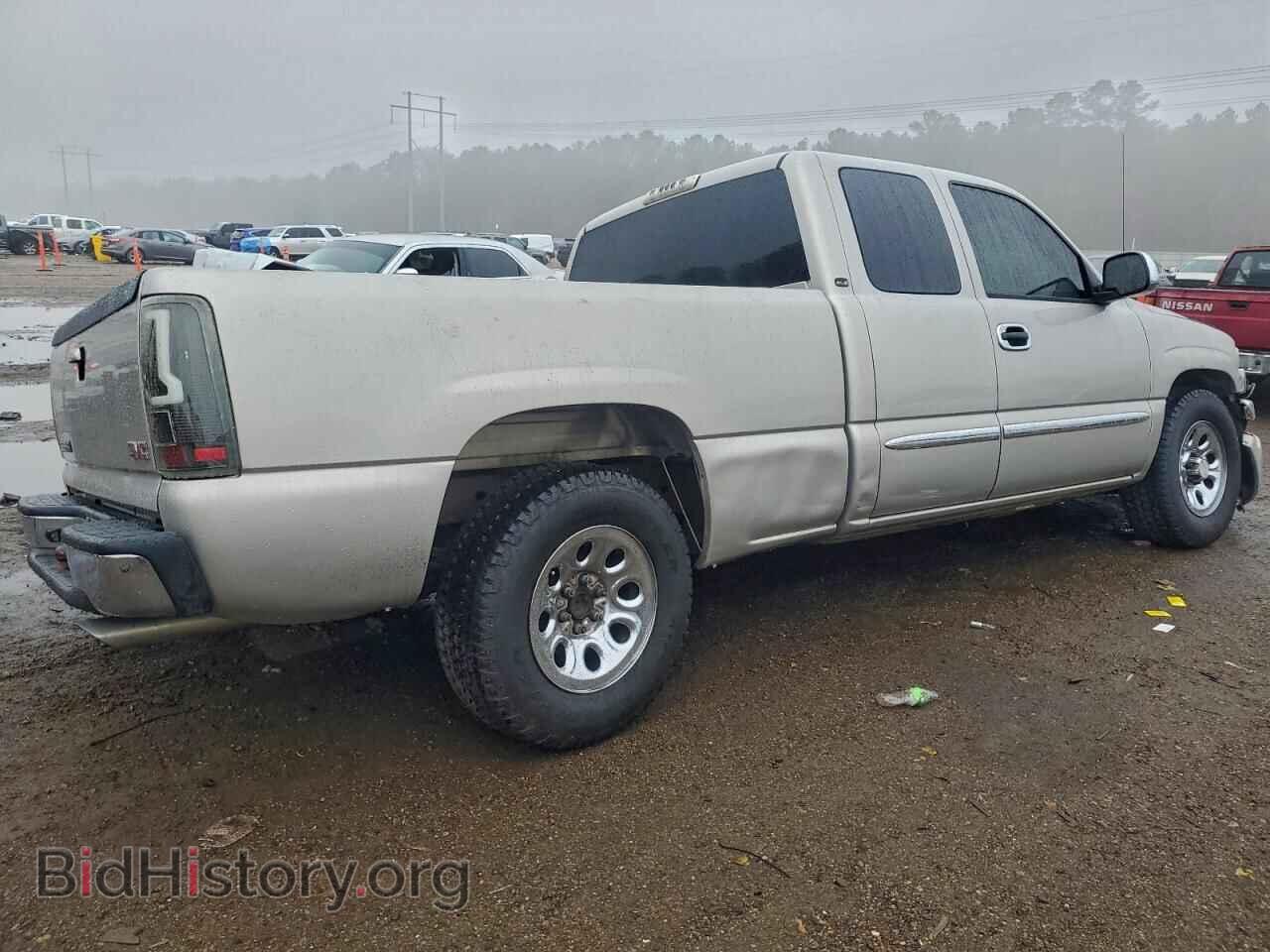 2005 GMC SIERRA - VIN: 2GTEC19VX51174557 - Фото 3