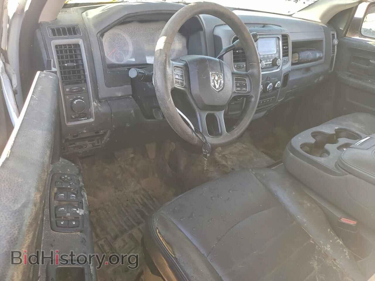 2017 RAM All Models - VIN: 3C6UR5CL1HG644762 - Photo 8