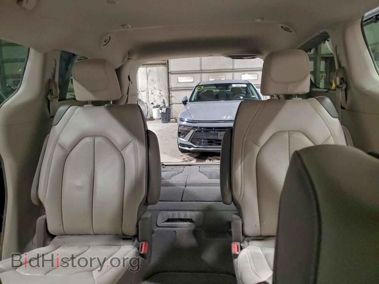 2019 CHRYSLER PACIFICA - VIN: 2C4RC1EG7KR590376 - Photo 10