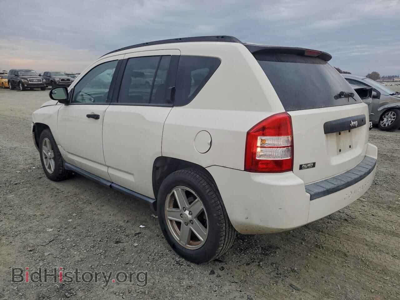 2007 JEEP COMPASS - VIN: 1J8FT470X7D378501 - Photo 2