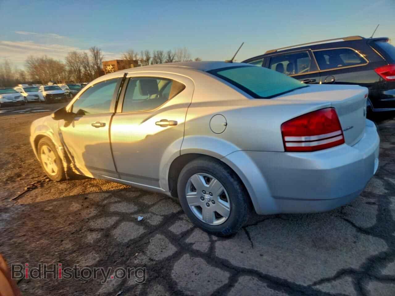 2010 DODGE AVENGER - VIN: 1B3CC4FB9AN221073 - Фото 2