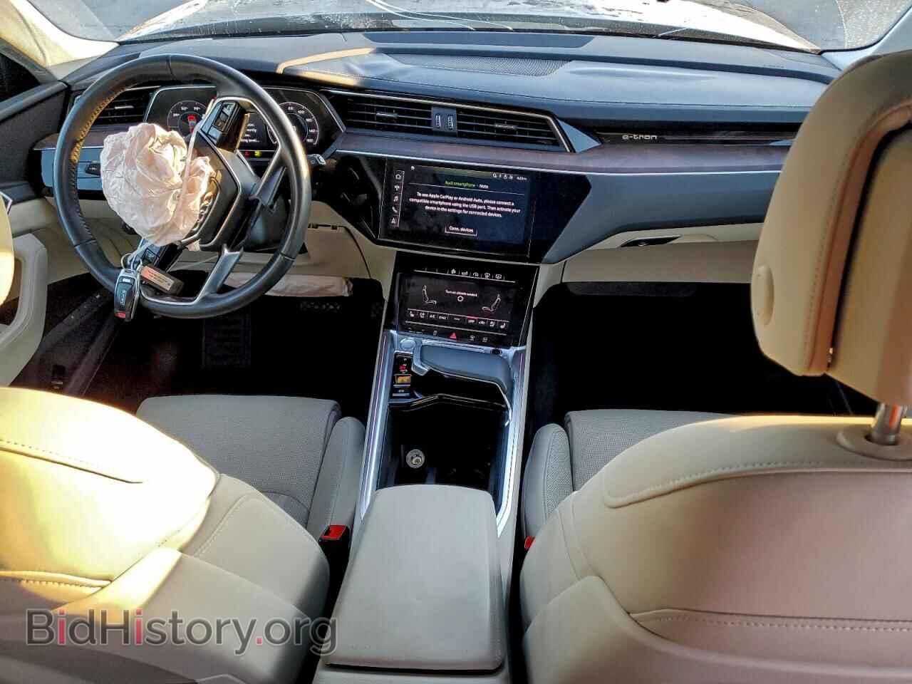 2019 AUDI E-TRON - VIN: WA1VABGE0KB014675 - Фото 8
