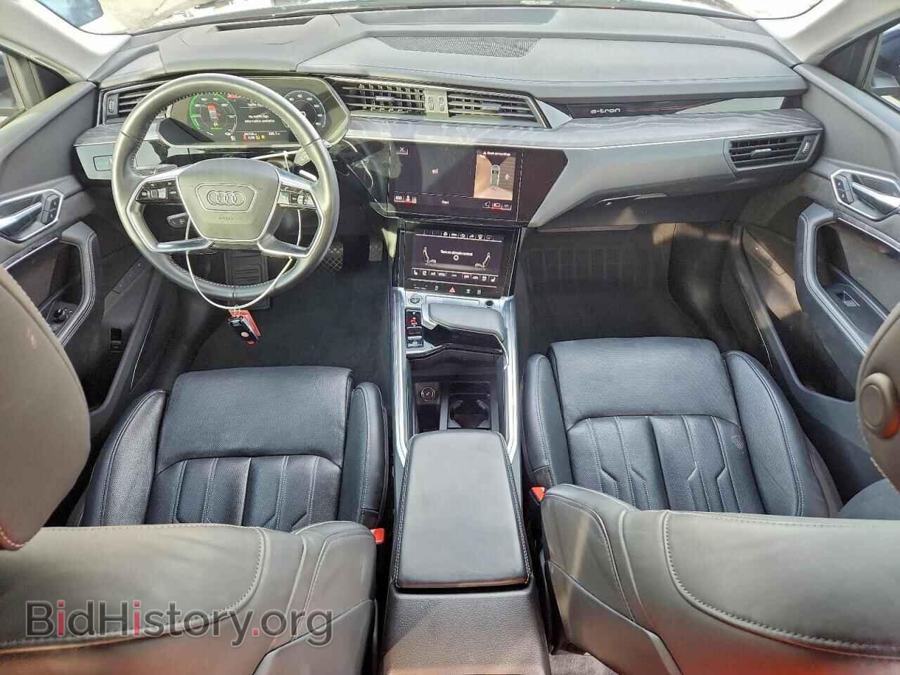 2021 AUDI E-TRON - VIN: WA1VAAGE3MB018118 - Фото 8