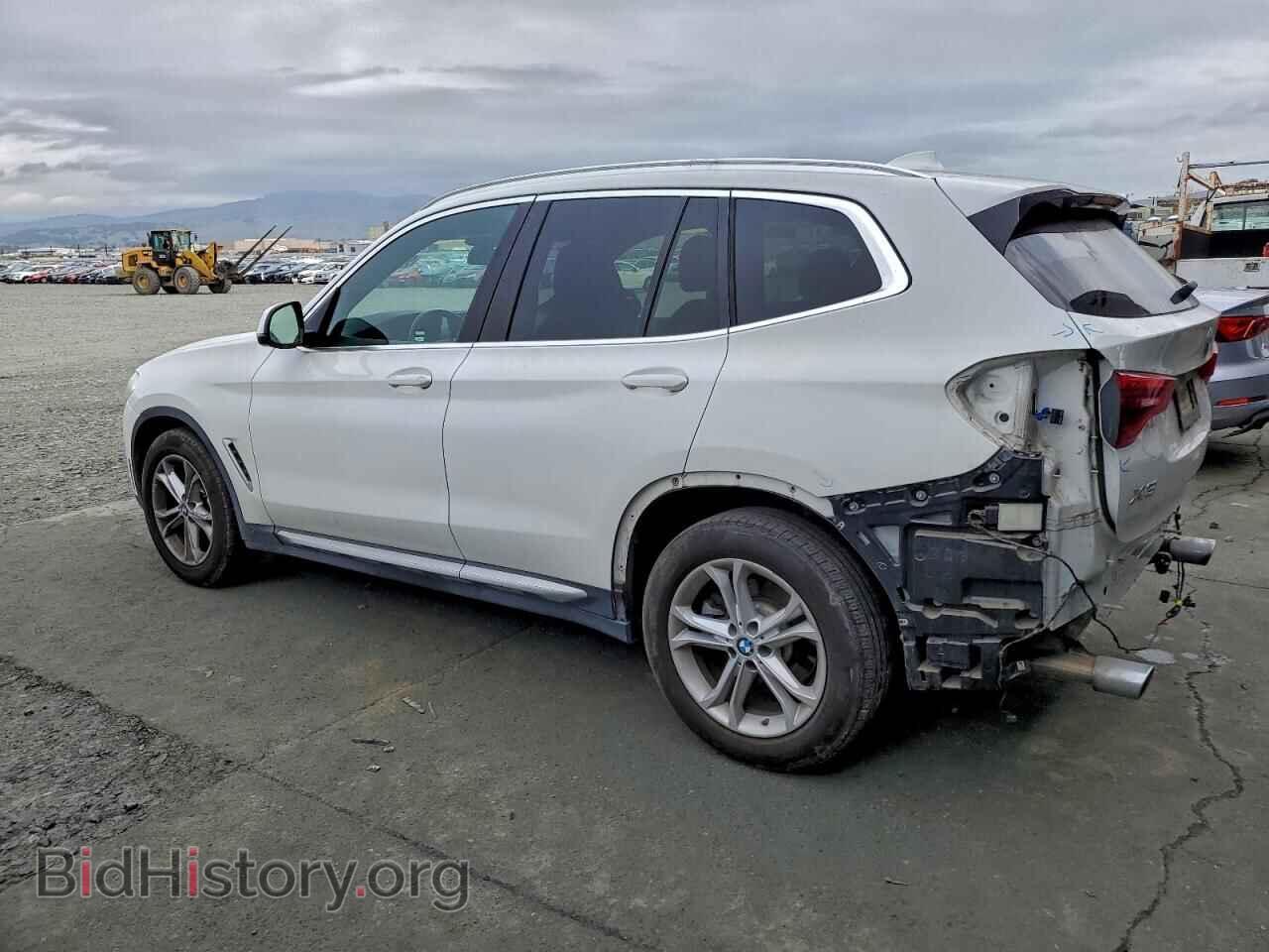 2018 BMW X3 - VIN: 5UXTR9C55JLD73020 - Фото 2