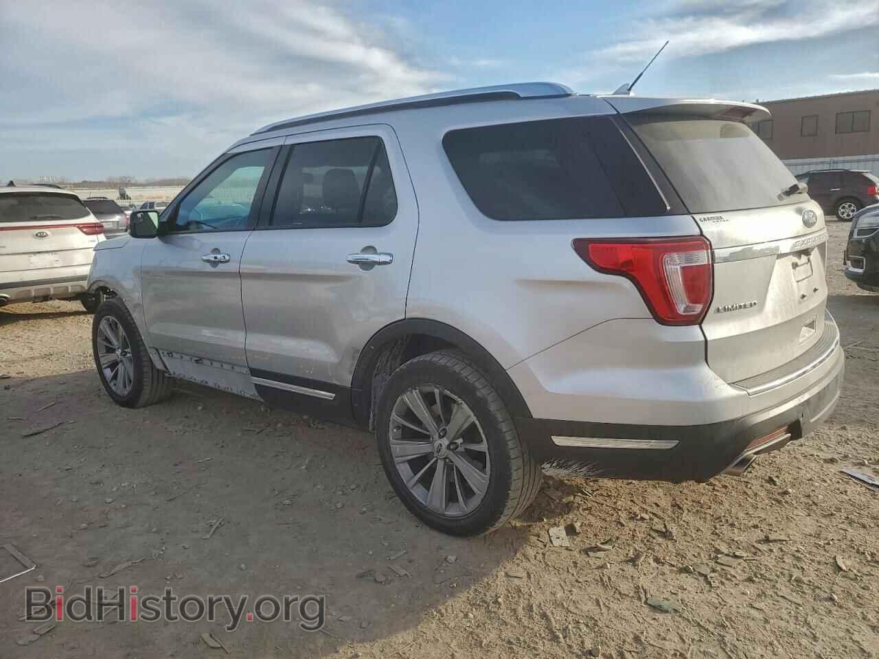 2018 FORD EXPLORER - VIN: 1FM5K7F86JGB13669 - Photo 2
