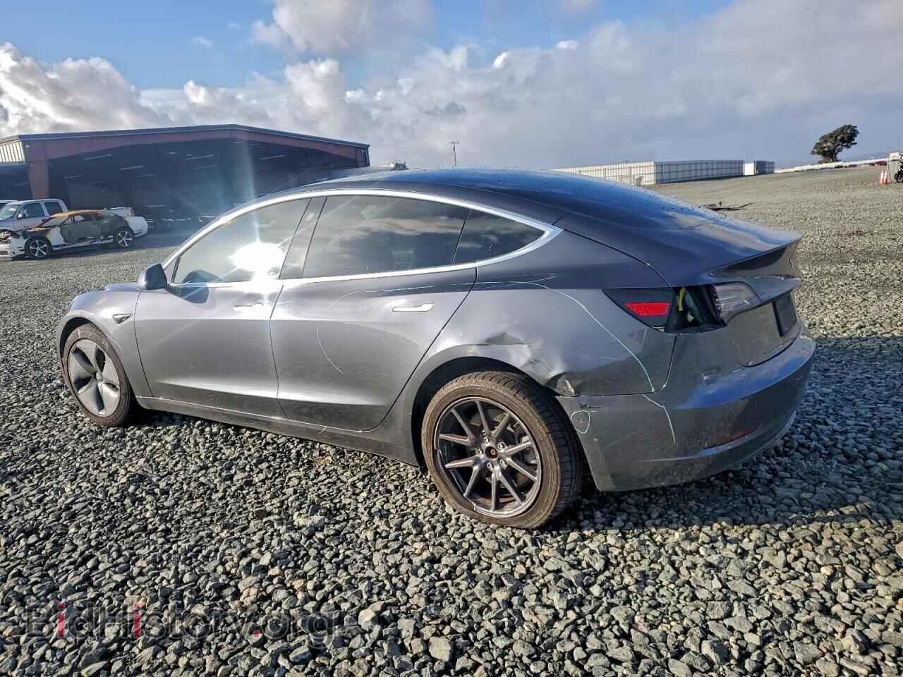 2019 TESLA MODEL 3 - VIN: 5YJ3E1EA3KF298540 - Photo 2