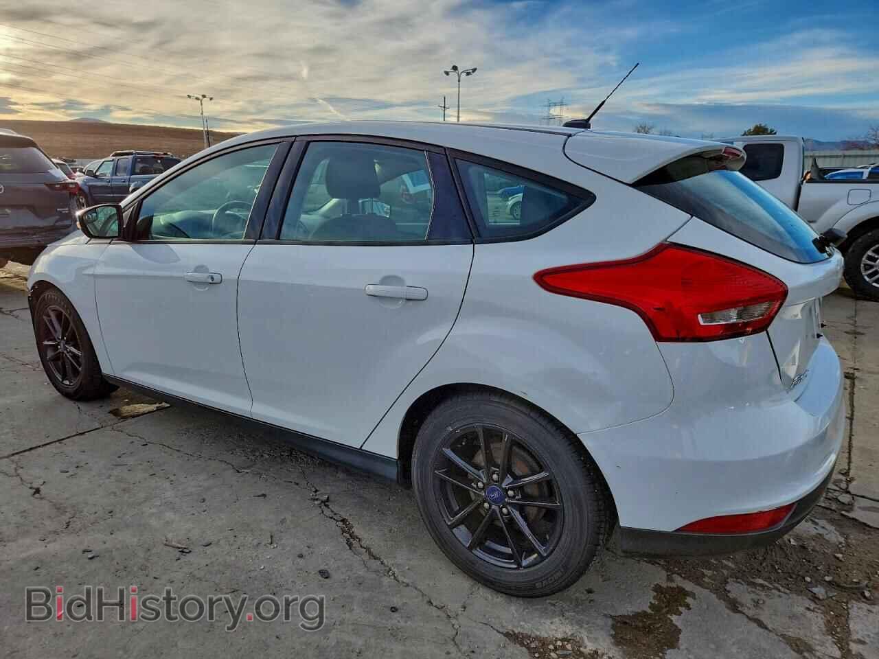 2016 FORD FOCUS - VIN: 1FADP3K29GL331686 - Фото 2